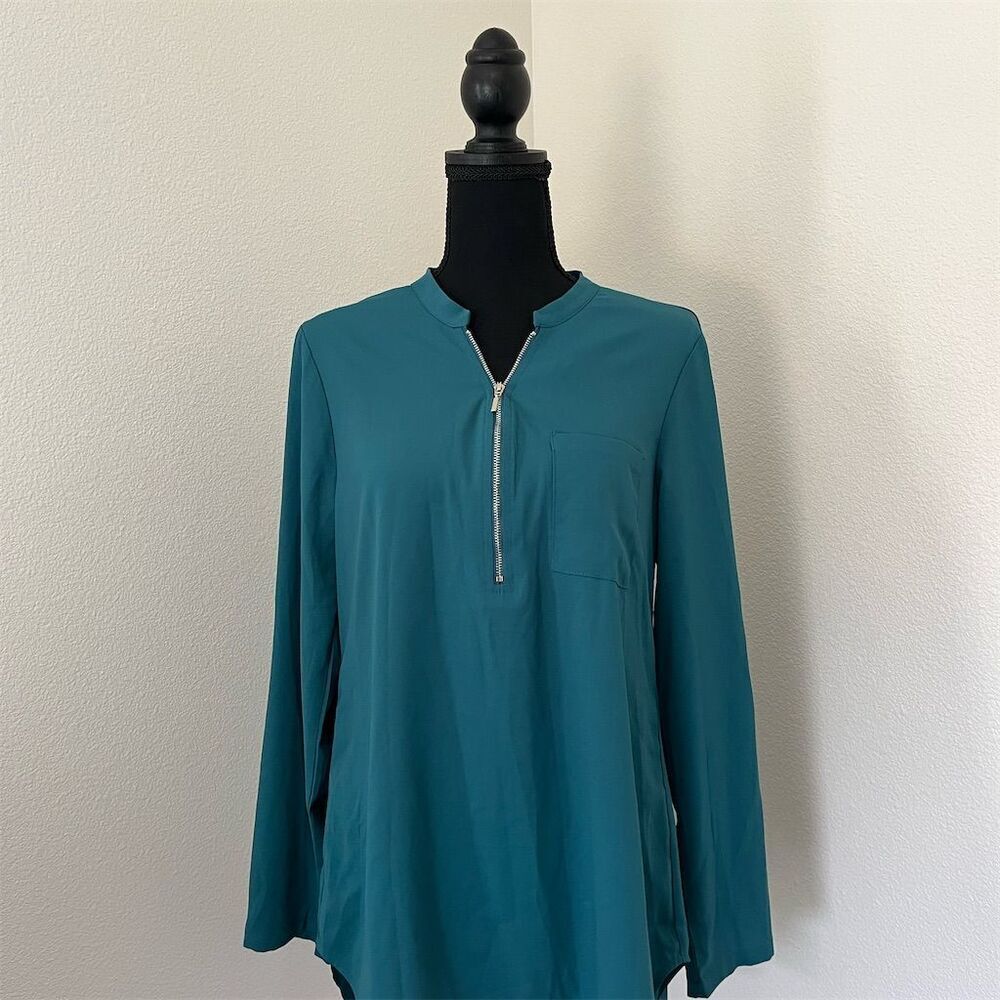 FURNEX Women's Blue V-Neck Long Sleeve Blouse Size M Casual​​
